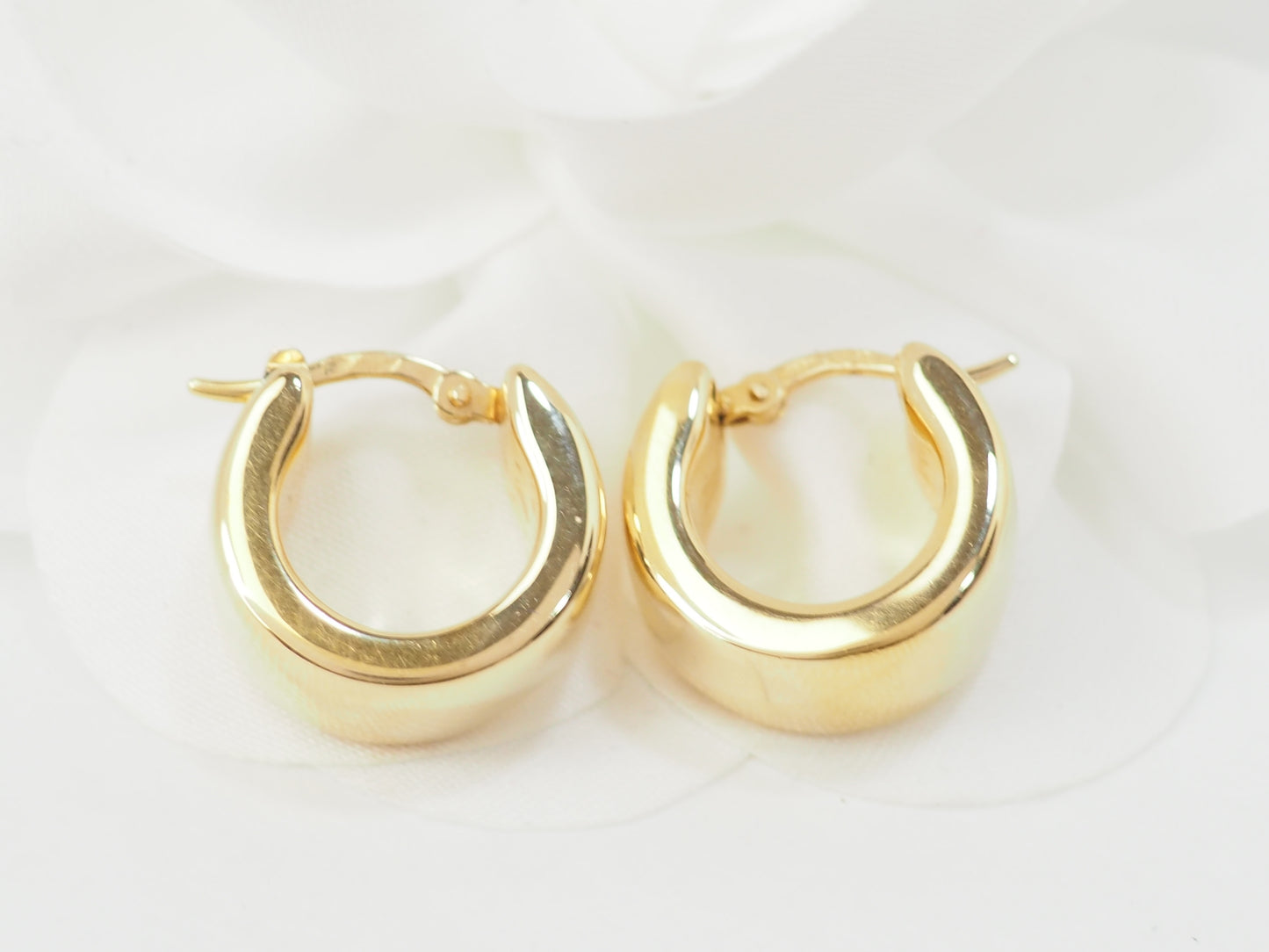 Boucles d'oreilles créoles en or jaune