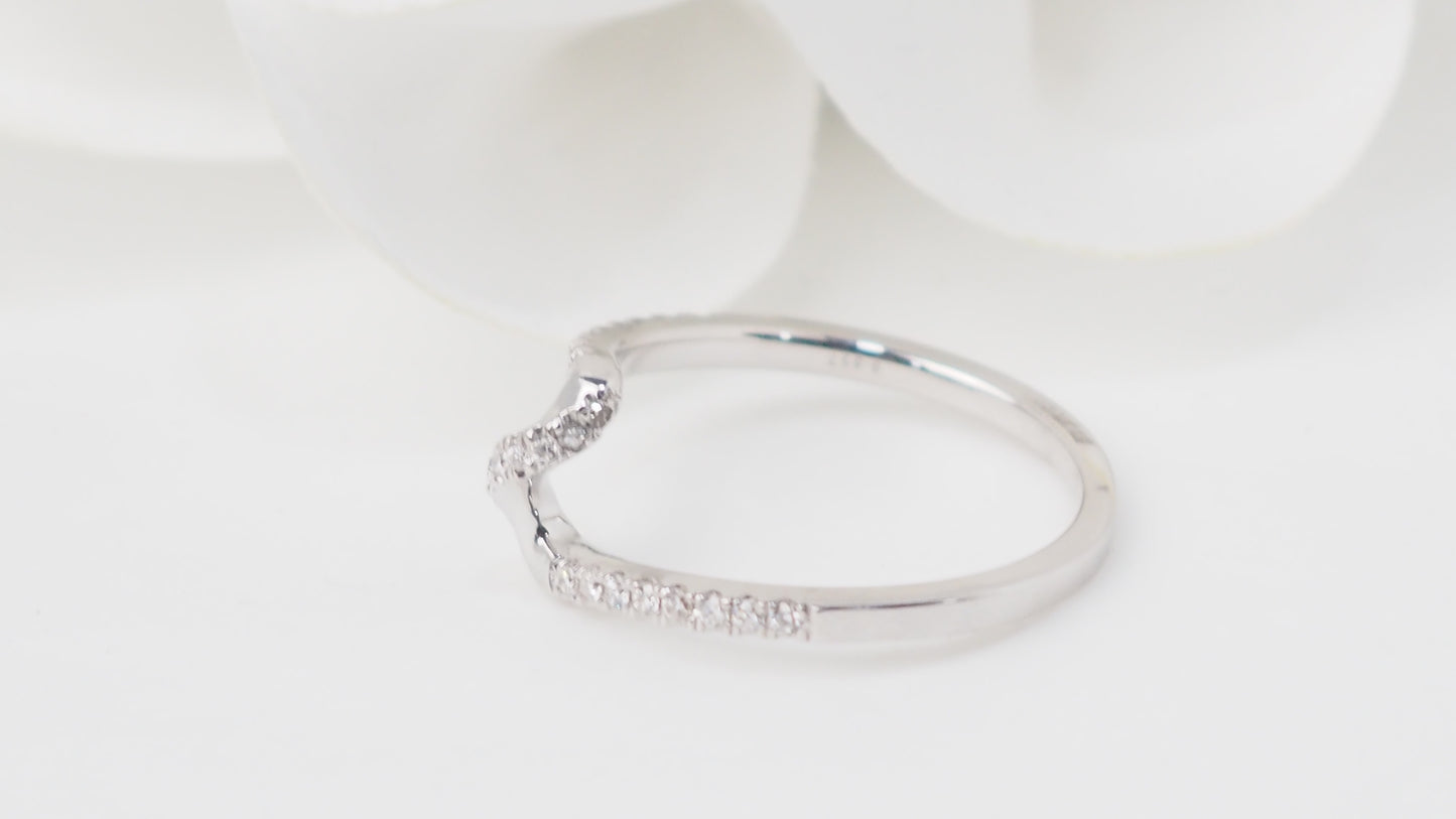 Bague Zig Zag en or blanc et diamants