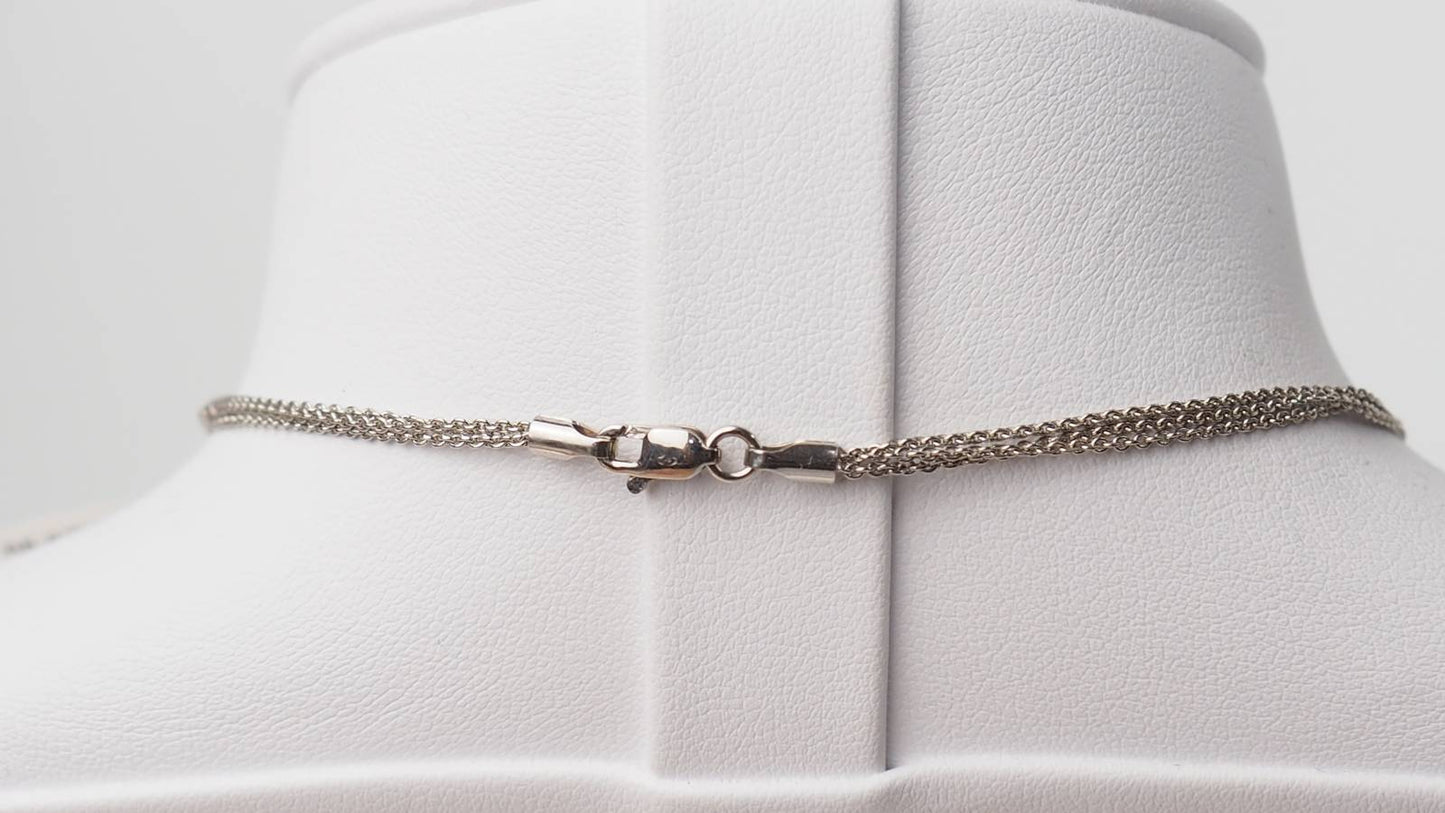 Collier en or blanc et diamants