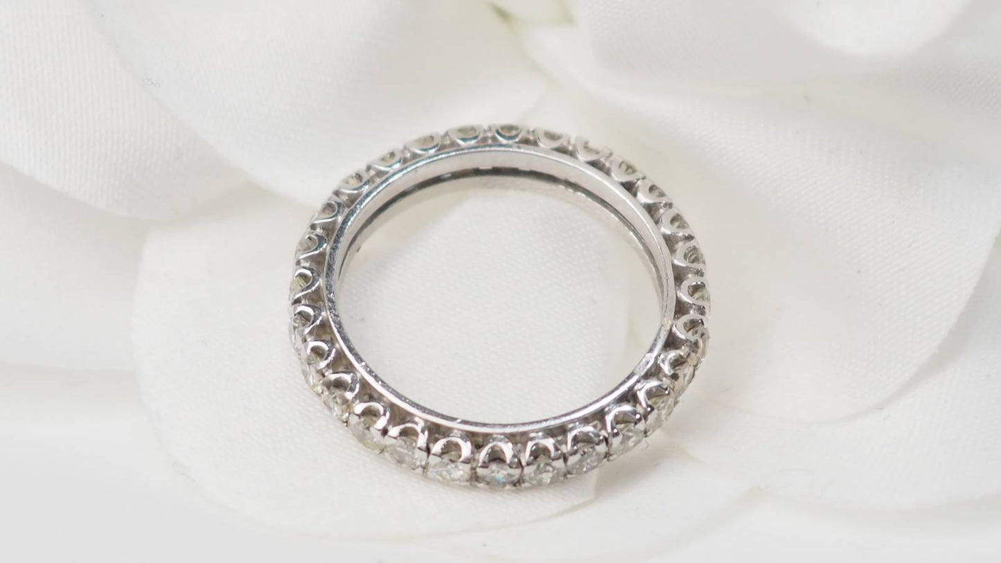 Alliance américaine en or blanc et diamants 1.12ct