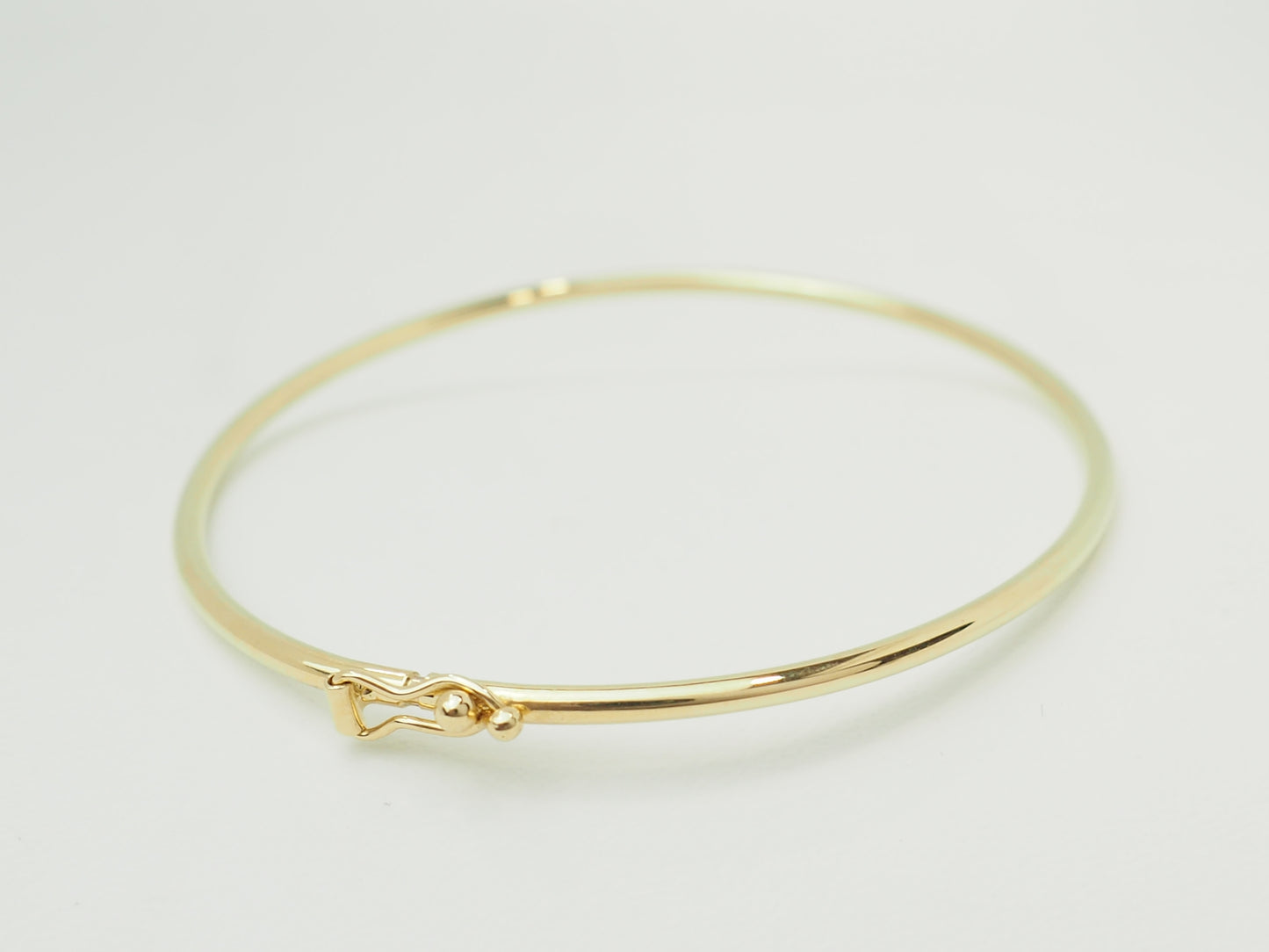 Bracelet jonc flexible en or jaune 18 kt