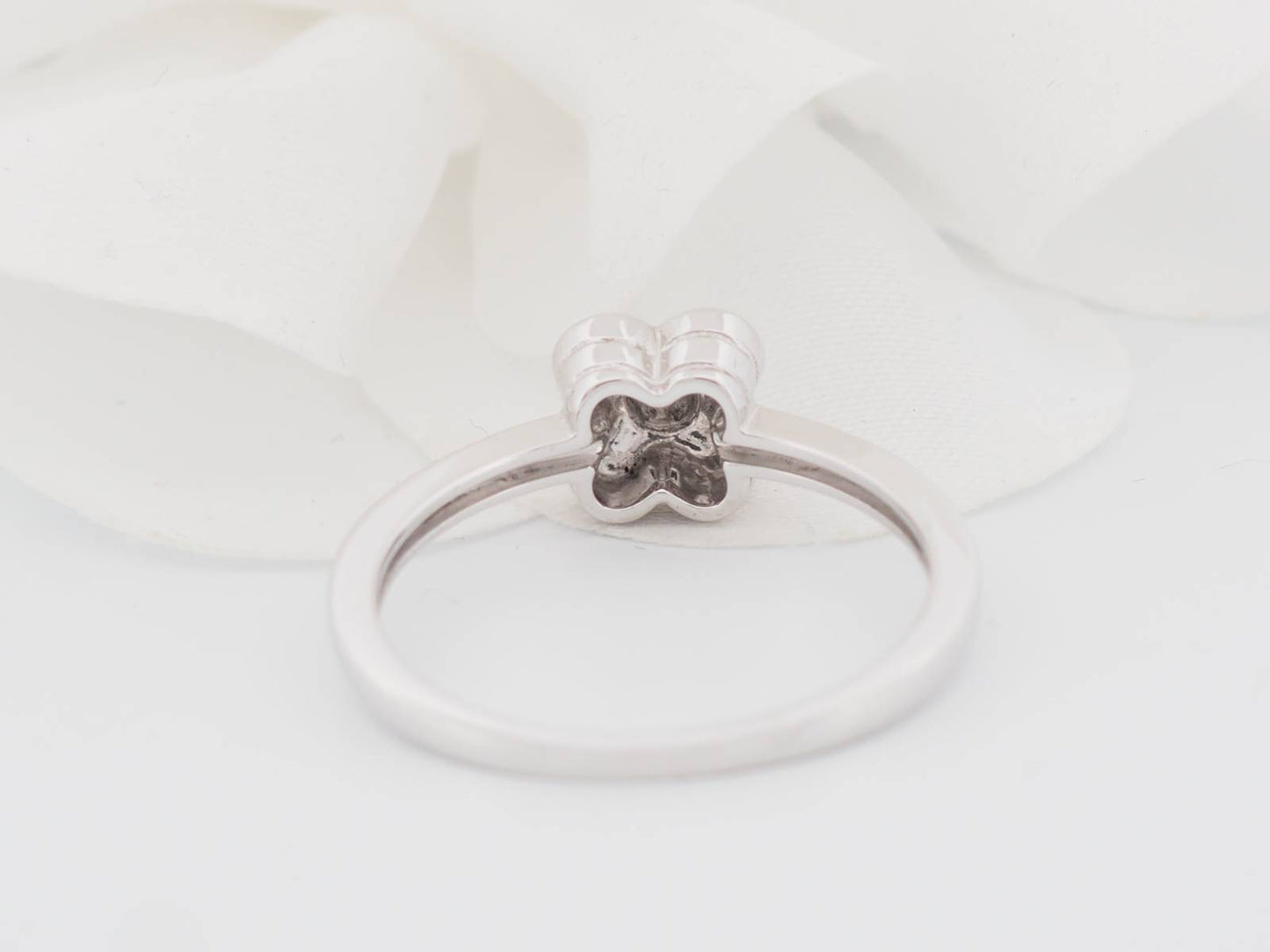 Bague Mauboussin Trop Chance en or blanc et diamants
