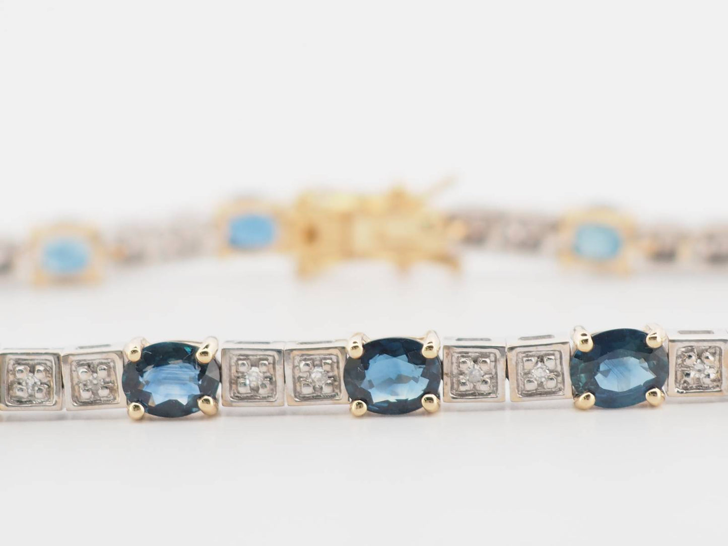 Où acheter des bracelets en saphir d'occasion sur Marseille ?