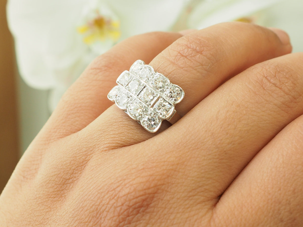 Bague Art Déco en platine sertie de 2 carats de diamants