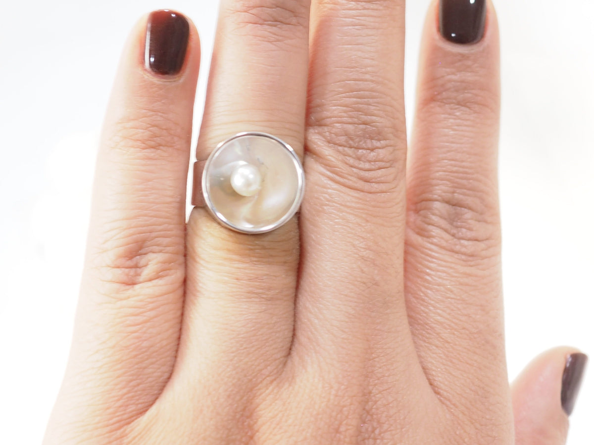 Bague Dinh Van vintage en or blanc et perle de culture
