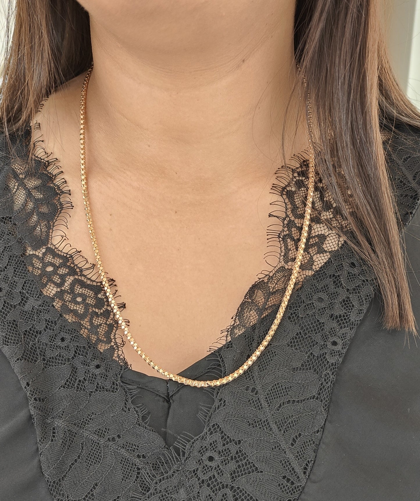 Collier en or rose, maille venitienne ronde