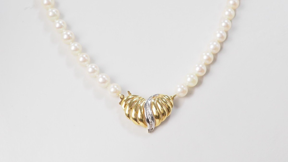 Collier en or jaune et perles de culture