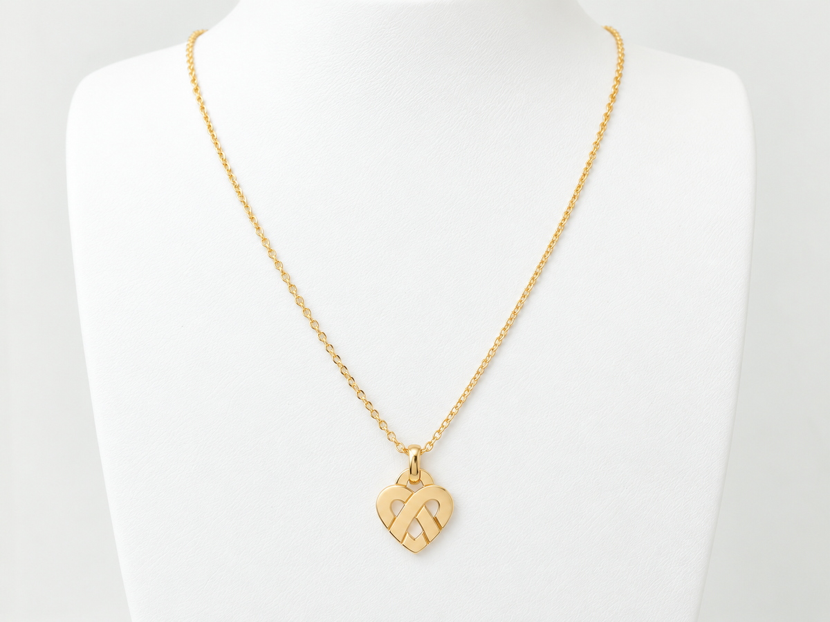 Collier Pendentif Poiray Cœur Entrelacé Petit Modèle en or jaune