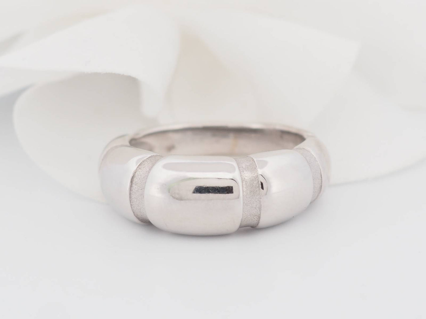 Bague Mauboussin Nadja en or blanc