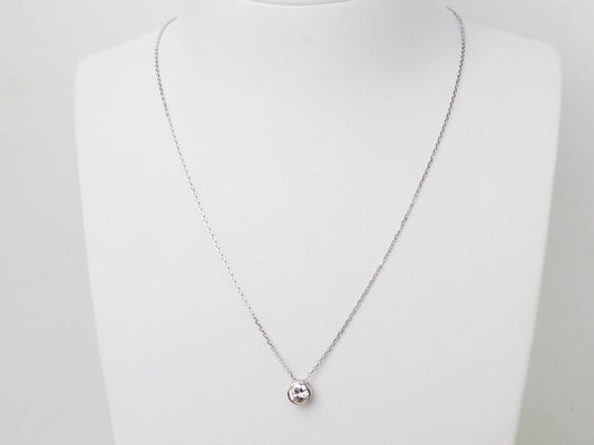 Collier solitaire en or blanc et diamant 0.77ct