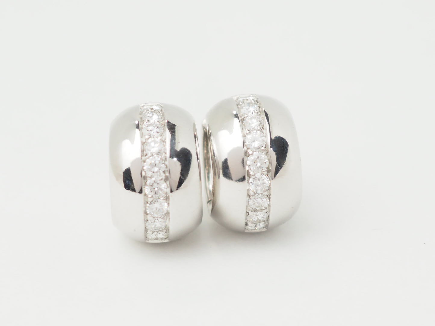 Boucles d'oreilles Créoles en or blanc et diamants