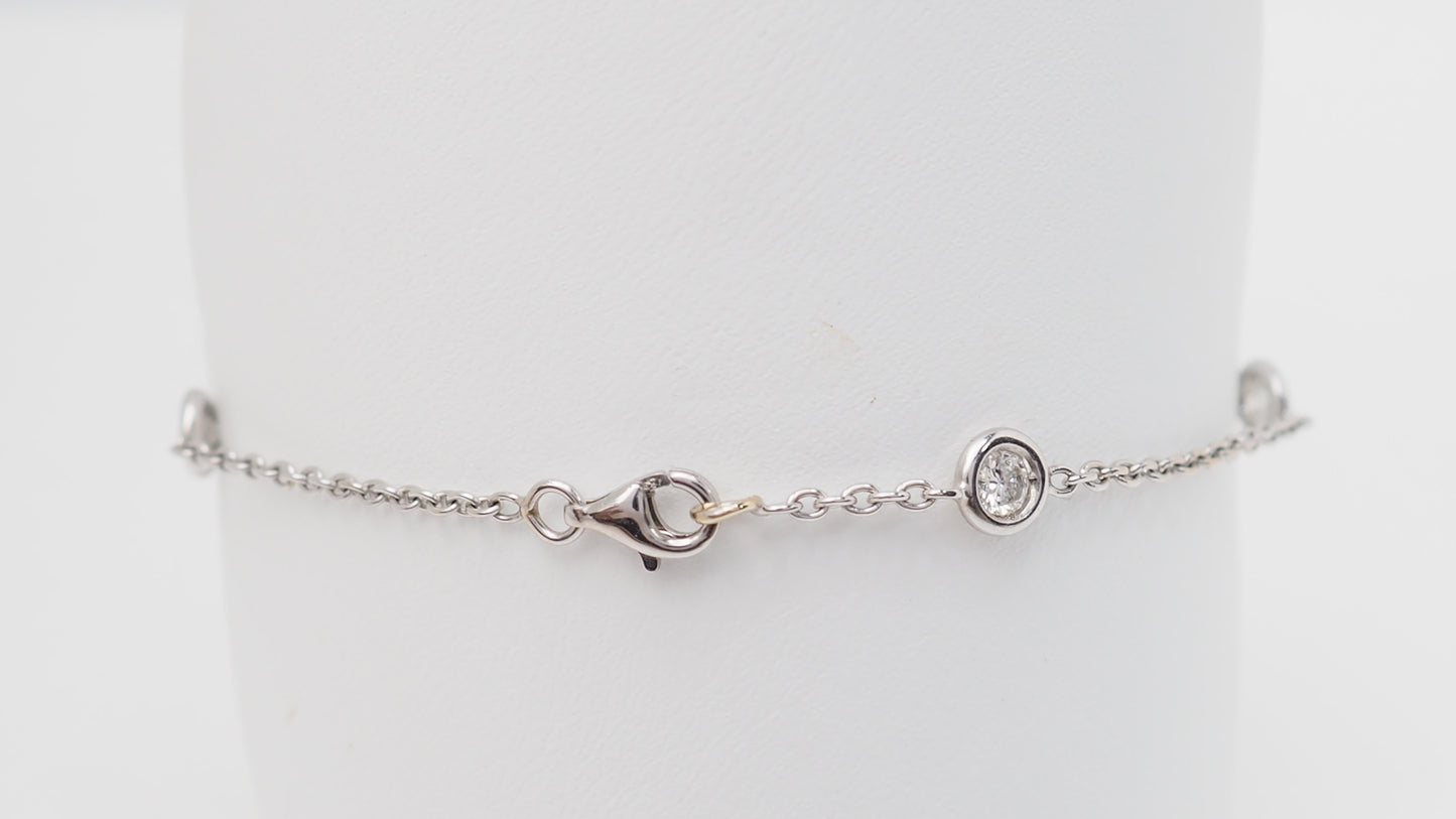 Bracelet souple en or blanc et diamants