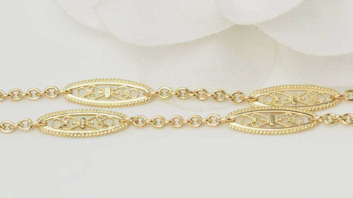 collier filigrane en vente sur Marseille 