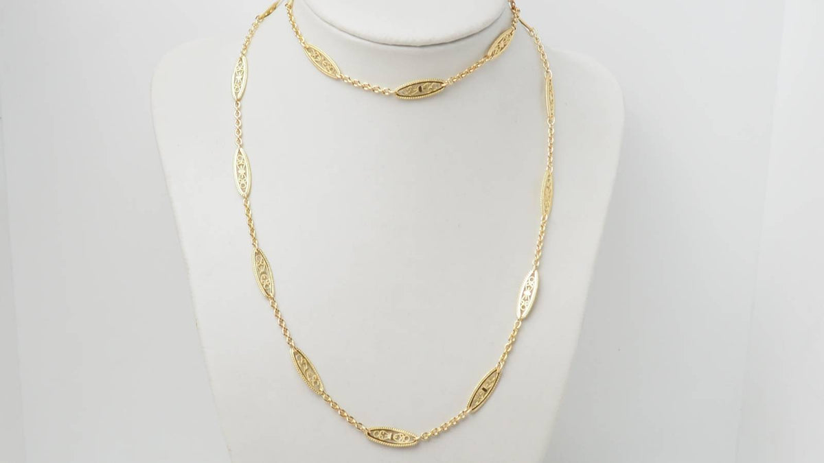 Collier filigrane en or jaune 