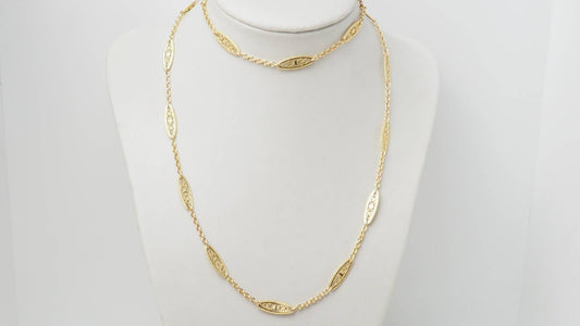 Collier filigrane en or jaune 