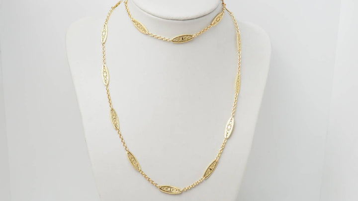 Collier filigrane en or jaune 