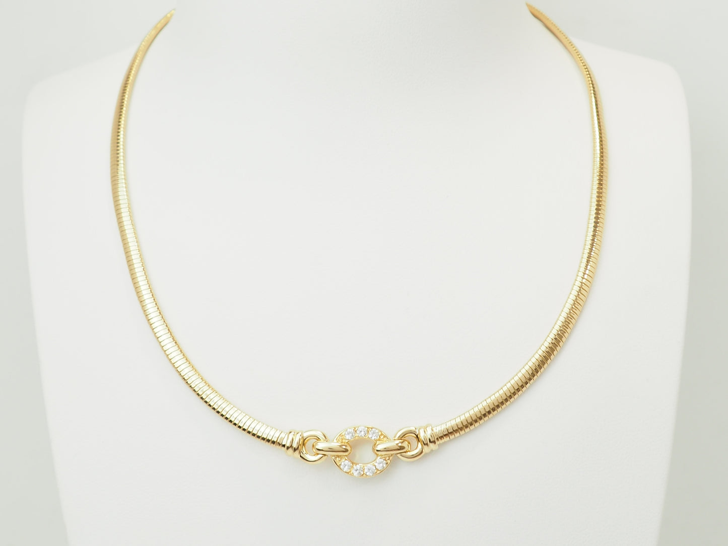 Collier Tubogas ras-de-cou en or jaune 18 carats et diamants