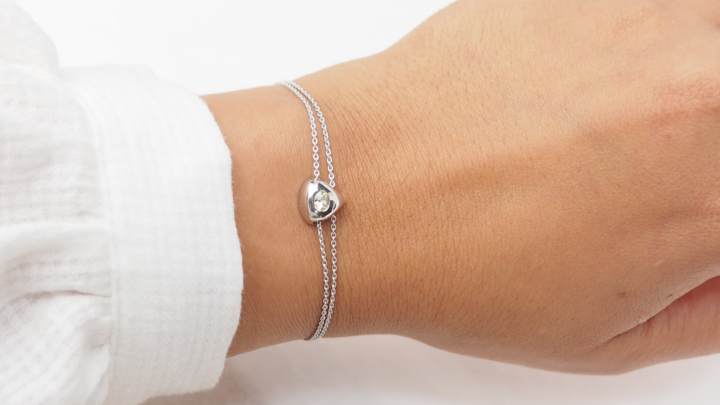 Bracelet coeur en or blanc et diamants