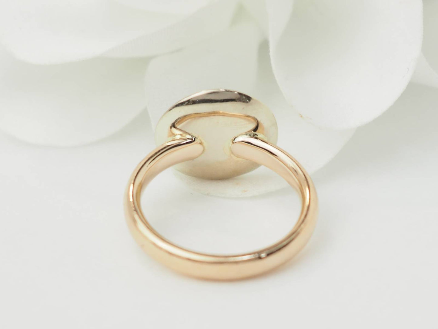 Bague en or jaune et diamants