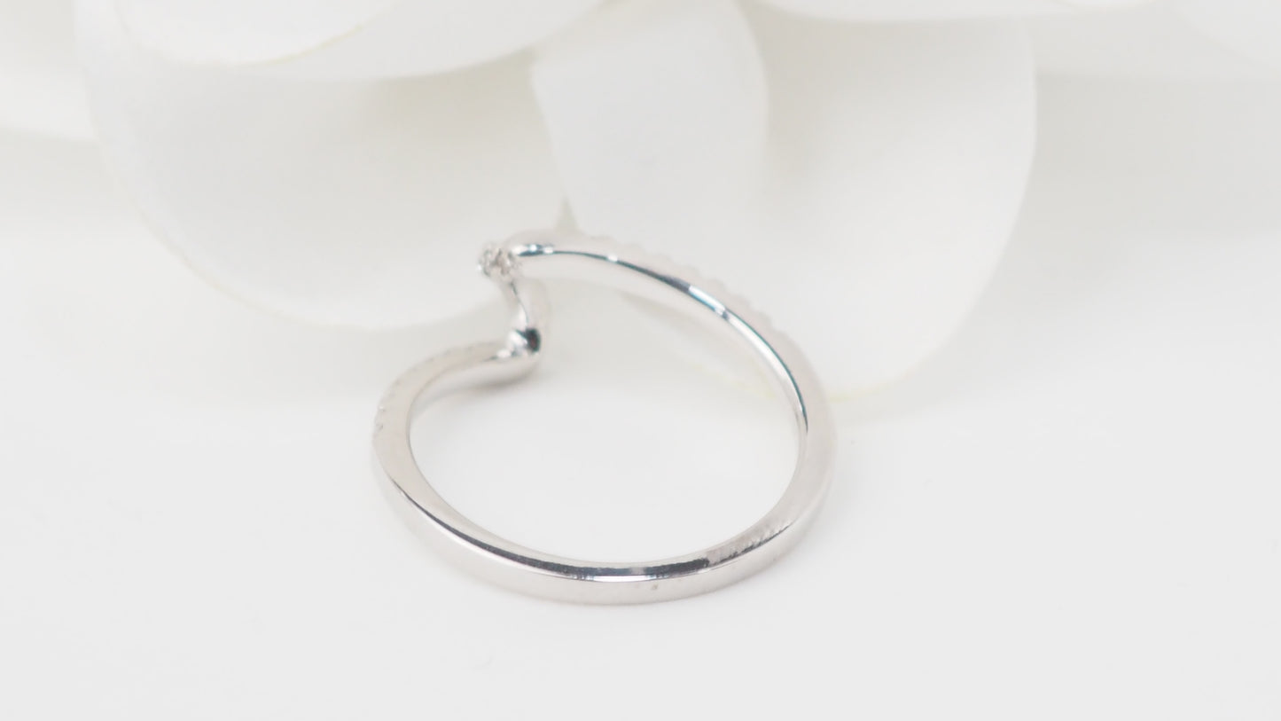 Bague Zig Zag en or blanc et diamants