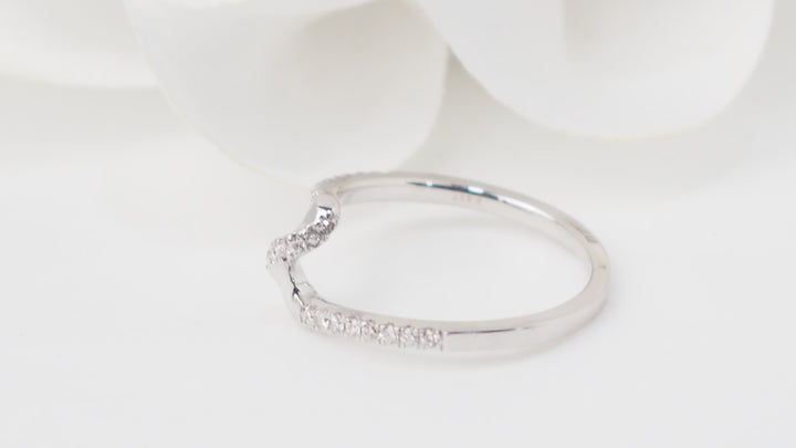 Bague Zig Zag en or blanc et diamants
