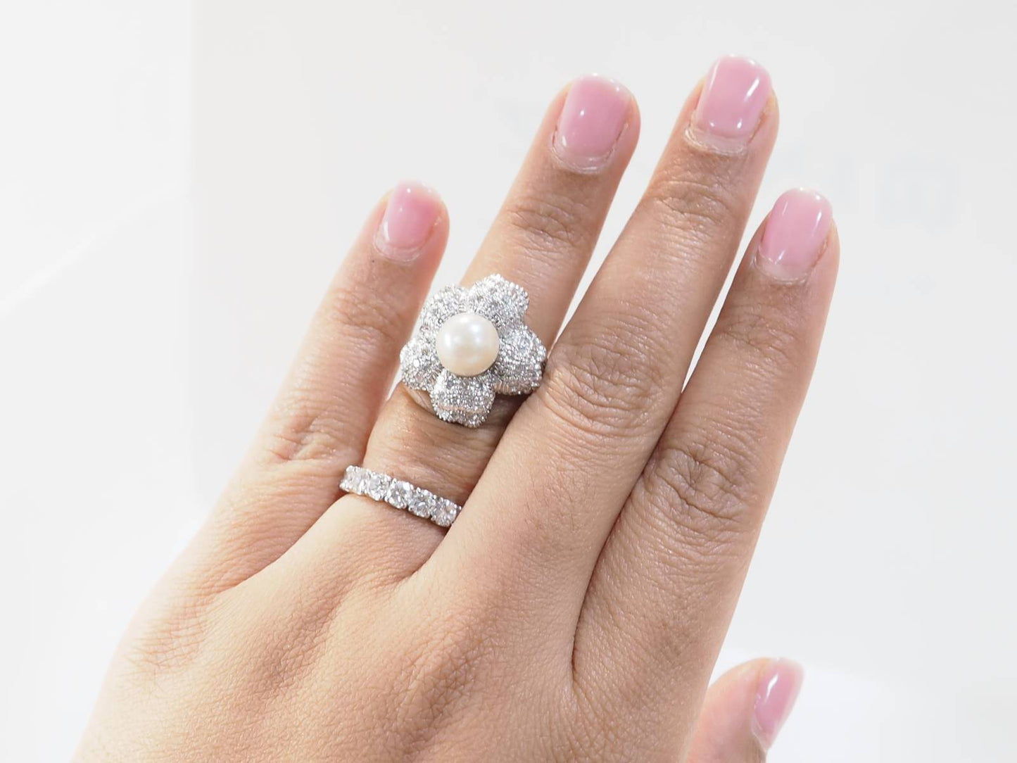 Bague Fleur en or blanc, perle de culture et diamants