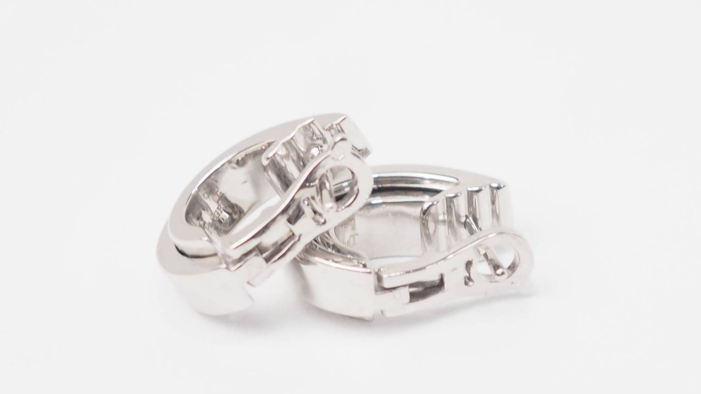 Boucles d'oreilles Piaget Possession en or blanc et diamants