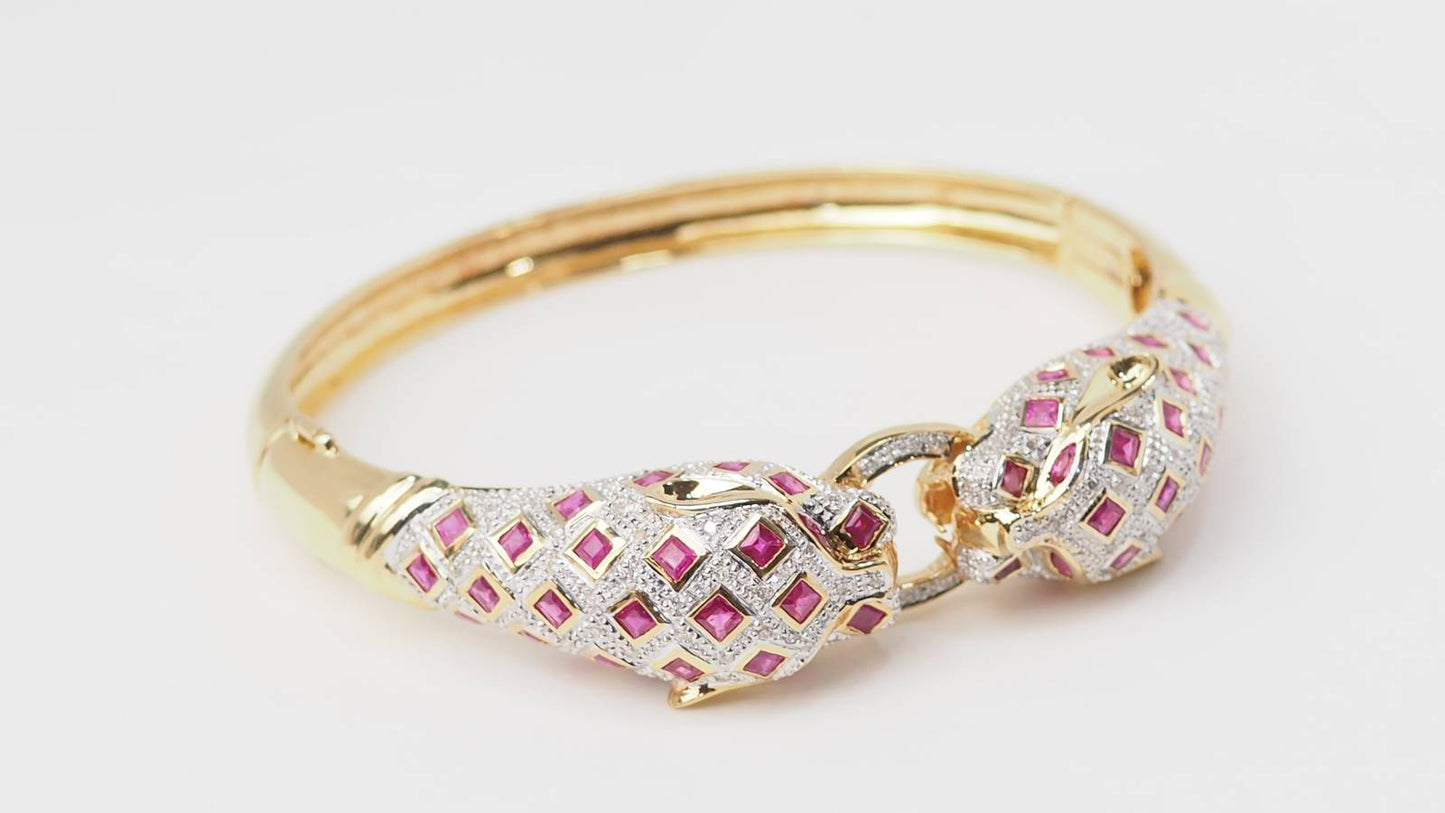 Bracelet Panthère en or jaune, rubis et diamants