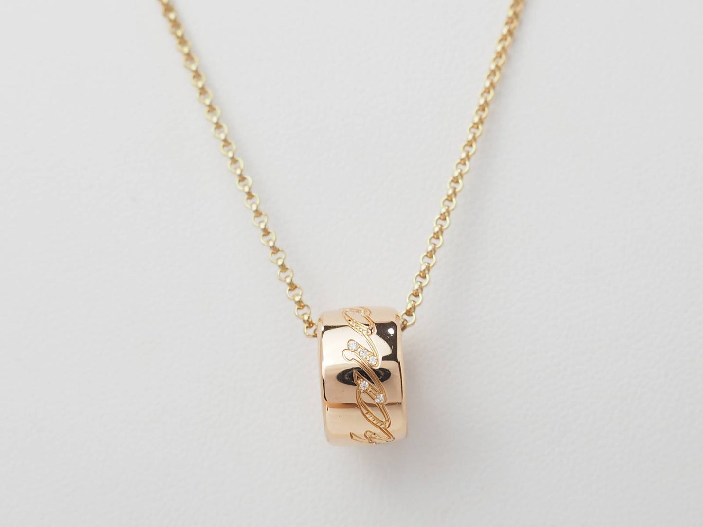 Collier Chopard en or rose et diamants