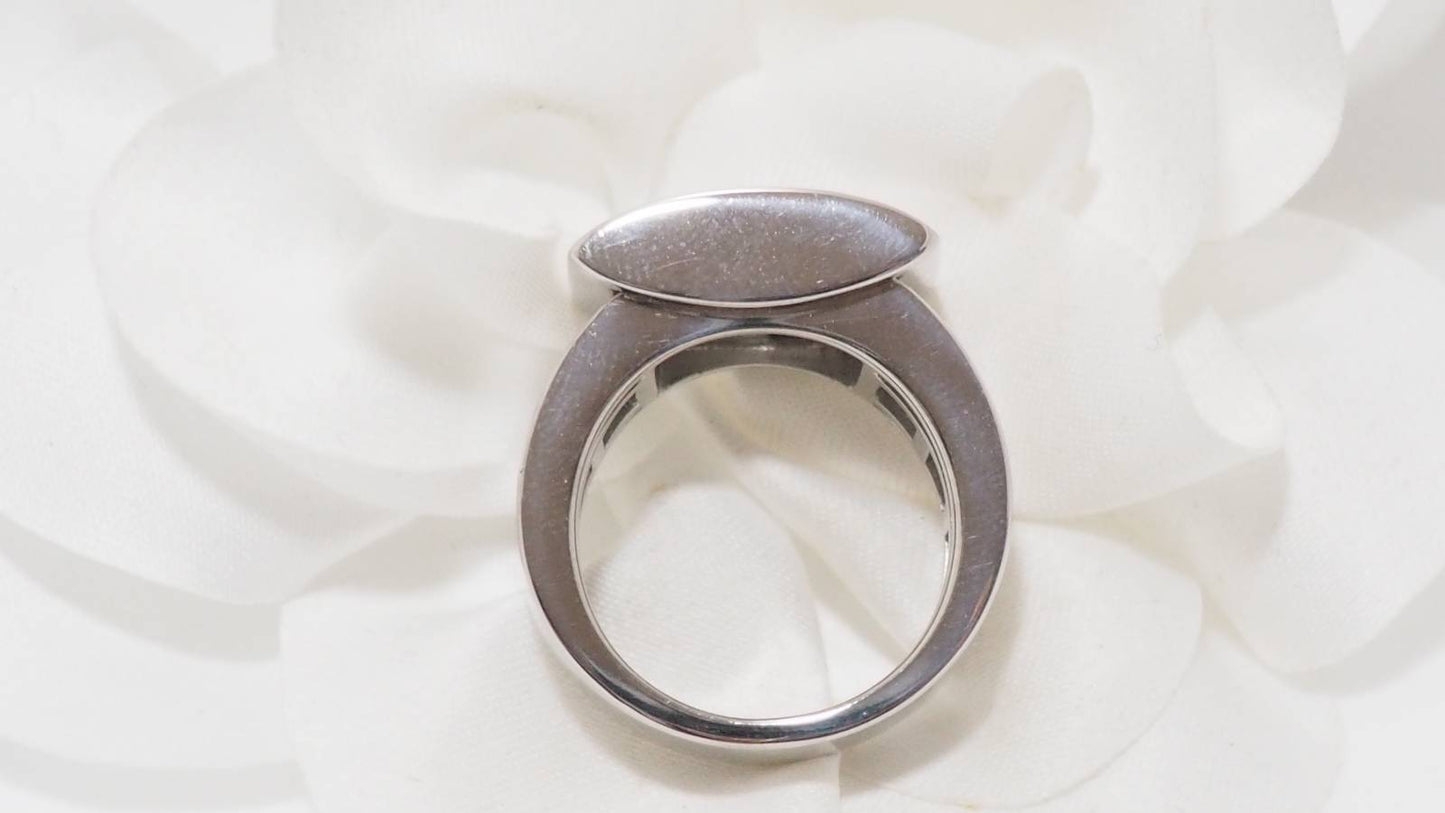 Bague Chopard Happy Diamonds en or blanc et diamants