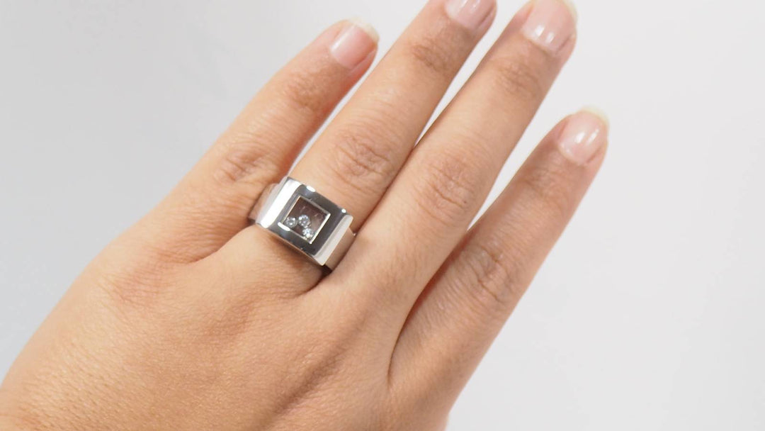 Bague Chopard Happy Diamonds en or blanc et diamants