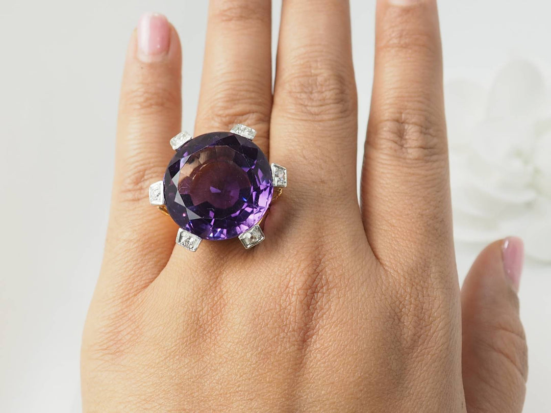 Importante Bague COCKTAIL en or rose, améthyste et diamants