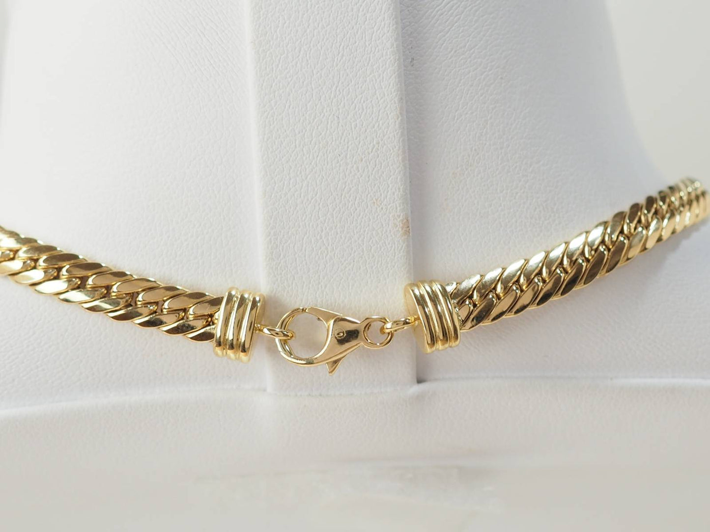 Collier maille anglaise en or jaune