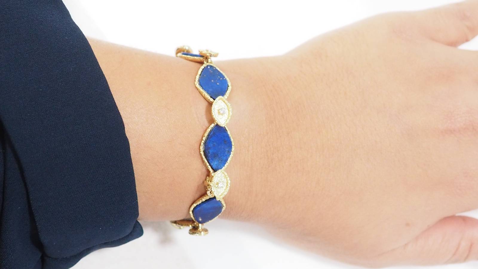 Bracelet en or jaune et Lapis Lazuli