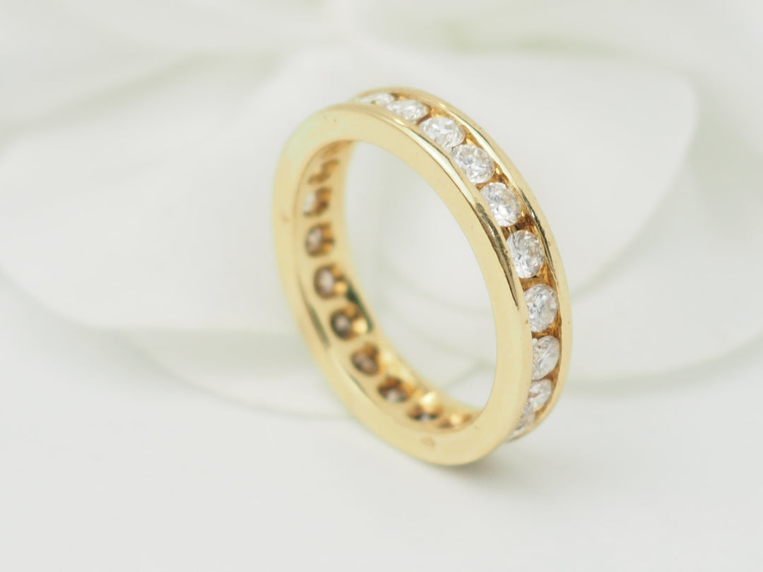 Alliance tour complet en or jaune et diamants 1,32ct