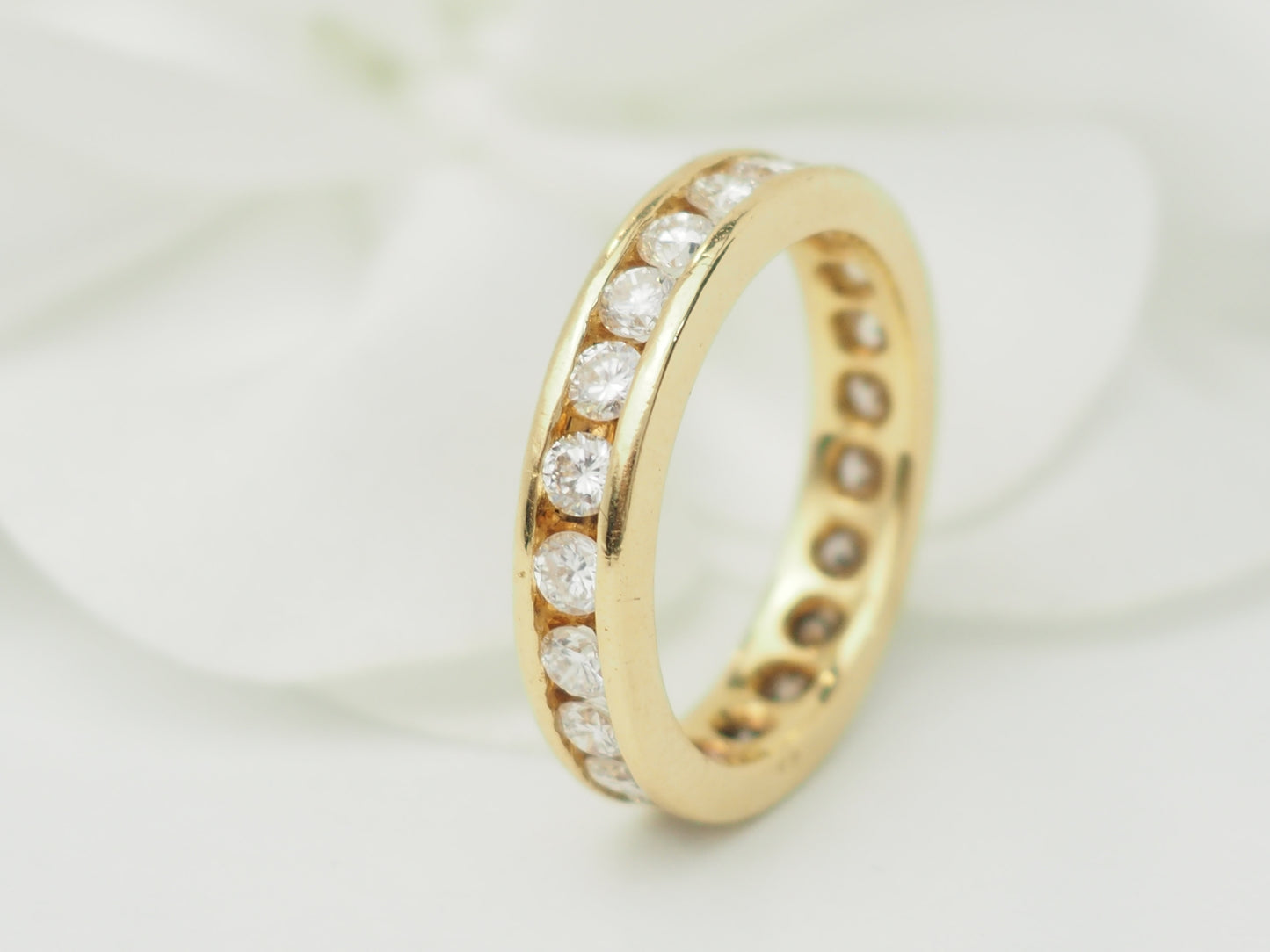 Alliance tour complet en or jaune et diamants 1,32ct