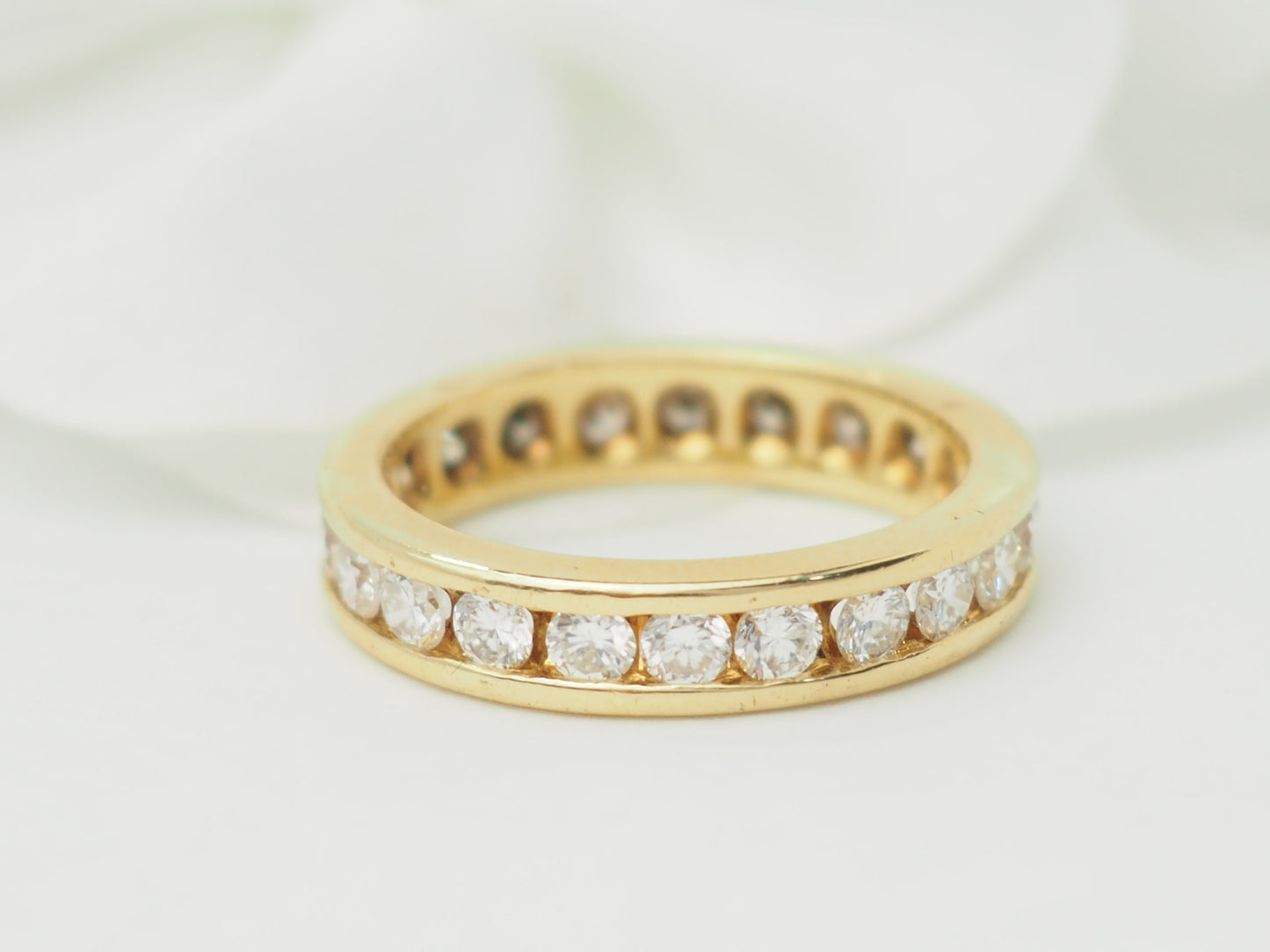 Alliance tour complet en or jaune et diamants 1,32ct