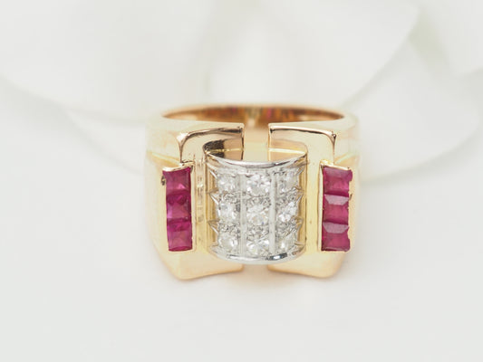 Bague Tank en or rose, rubis et diamants