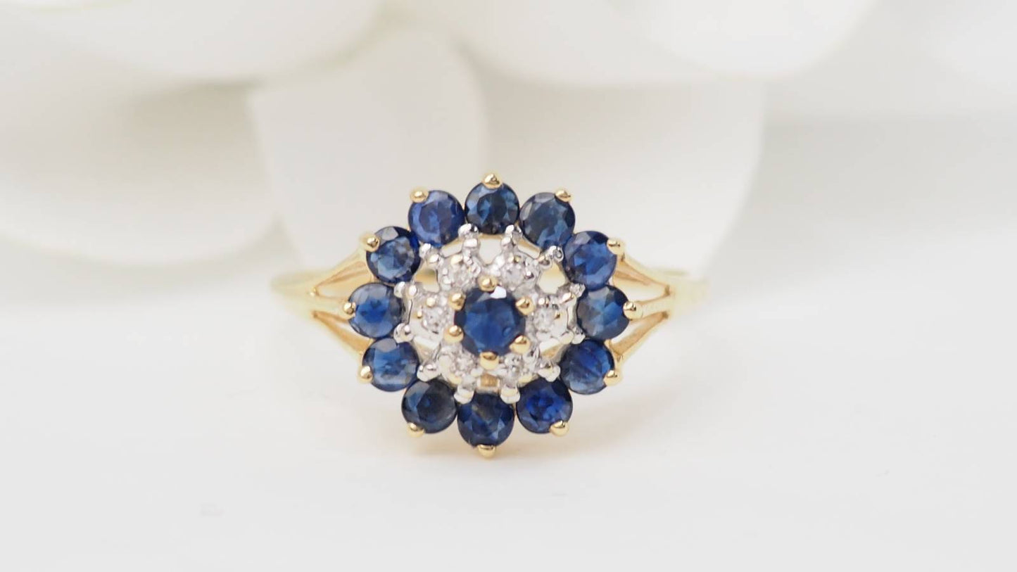 Bague marguerite saphirs et diamants