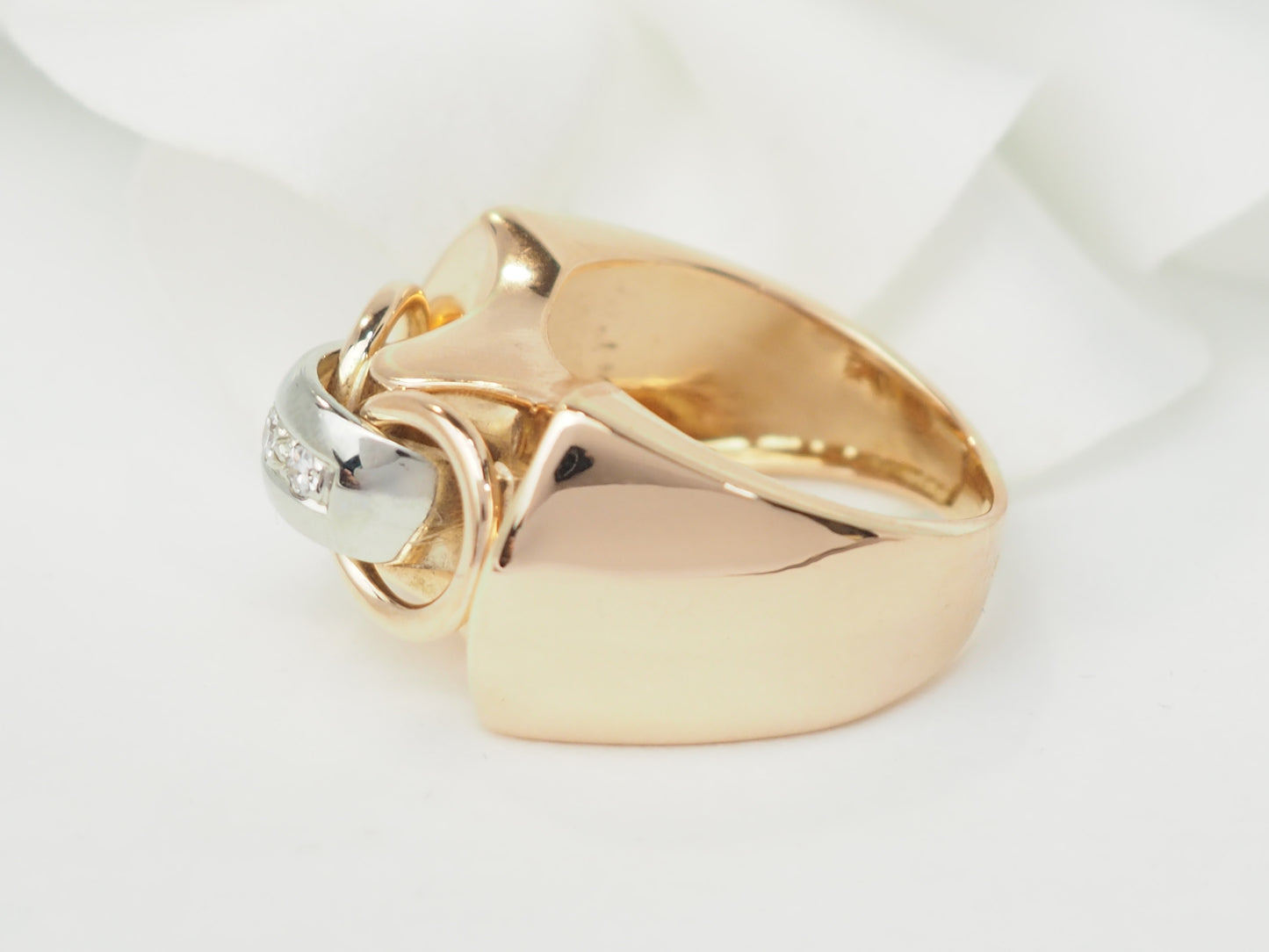 Bague Tank en or rose et diamants