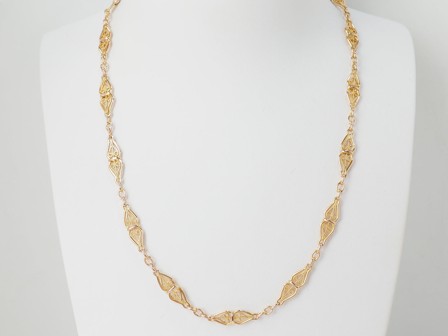 Collier ancien maille filigrane