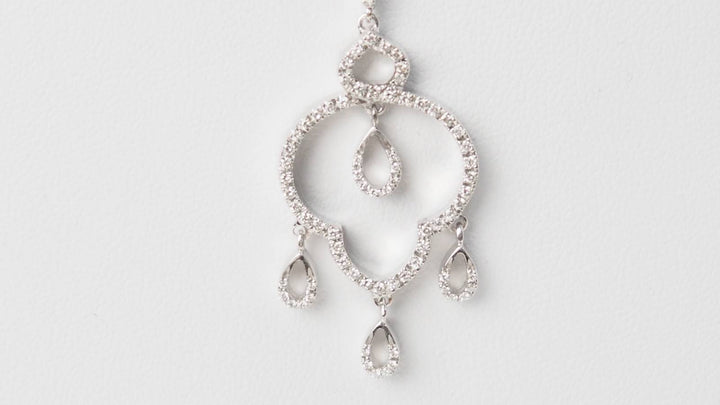 Collier en or blanc et diamants