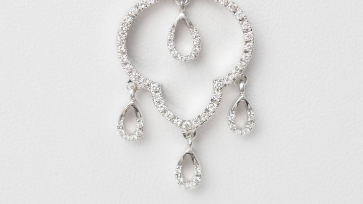 Collier en or blanc et diamants