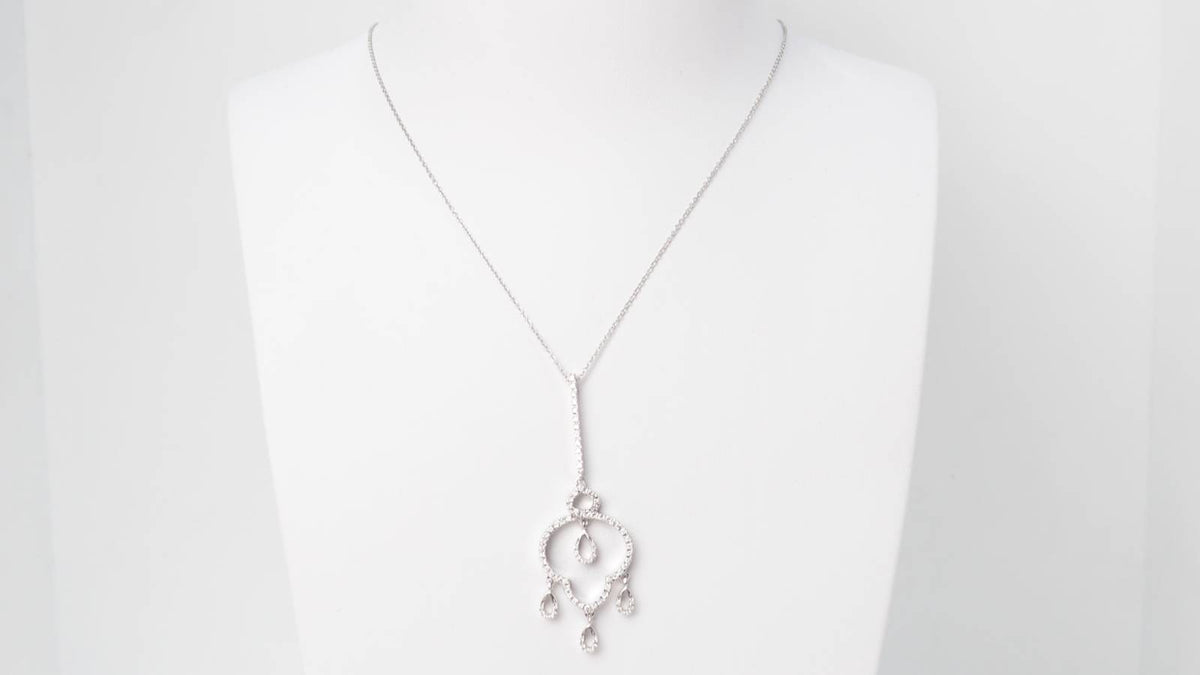 Collier en or blanc et diamants 