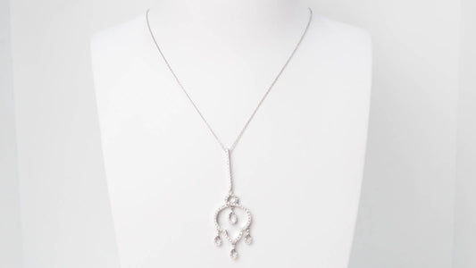Collier en or blanc et diamants 