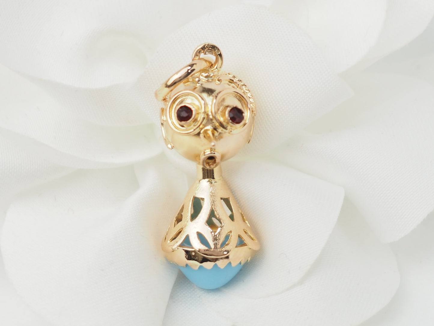 Pendentif breloque figurine en or jaune