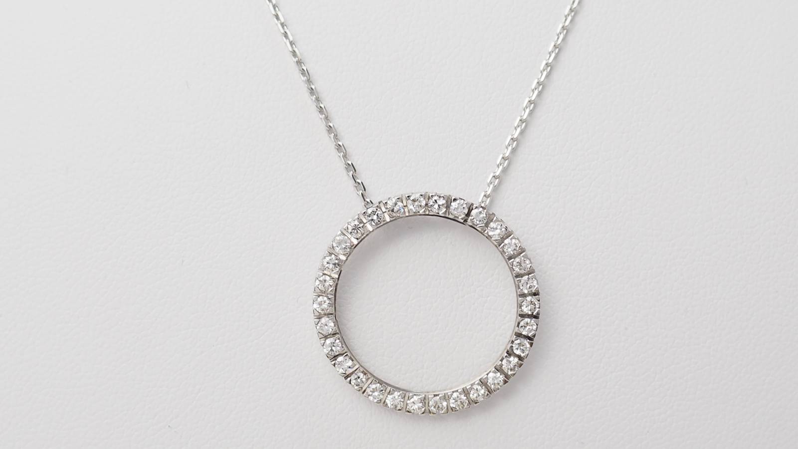 Collier pendentif 