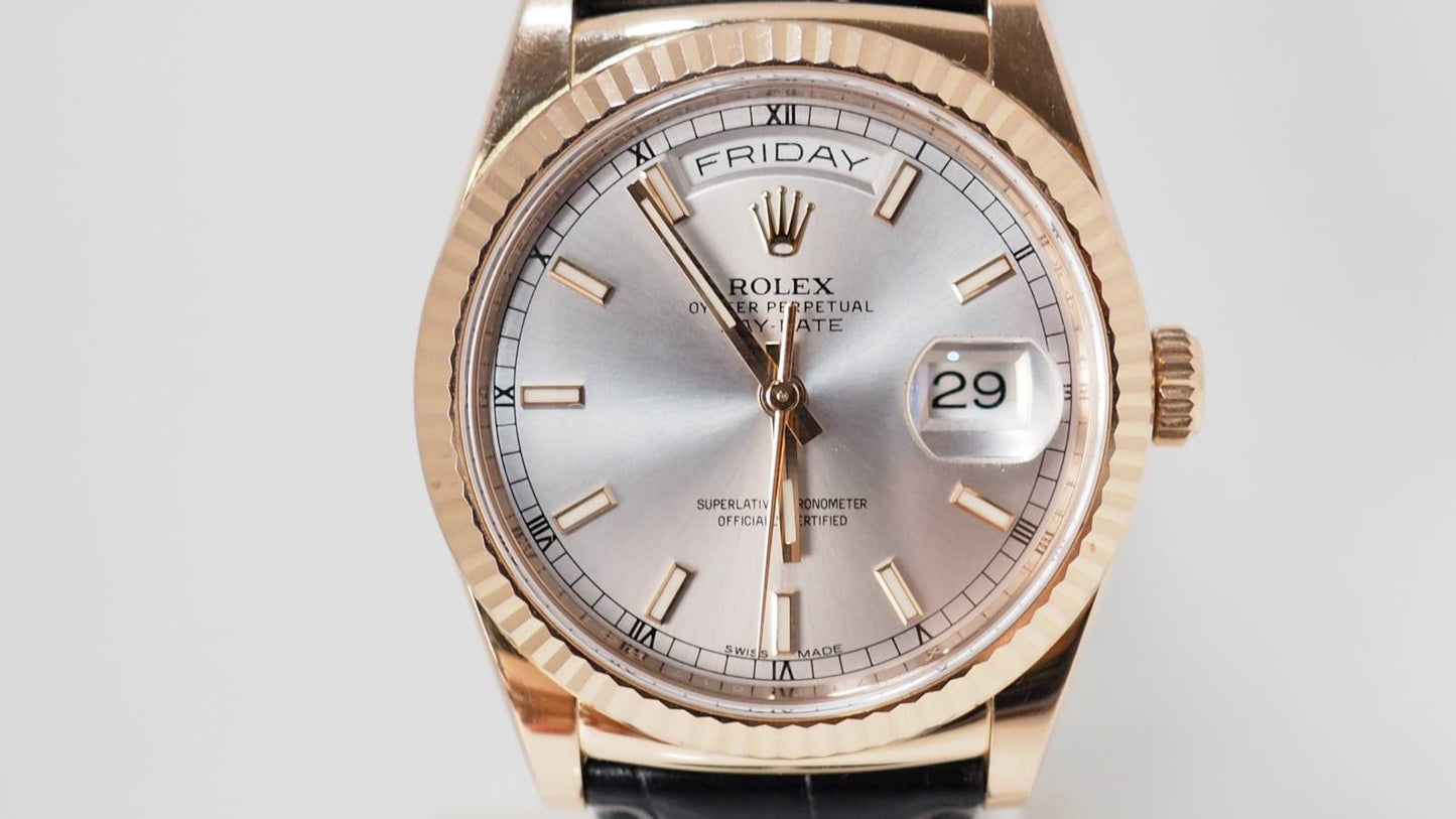 Rolex Day-Date en Or rose et Bracelet Cuir