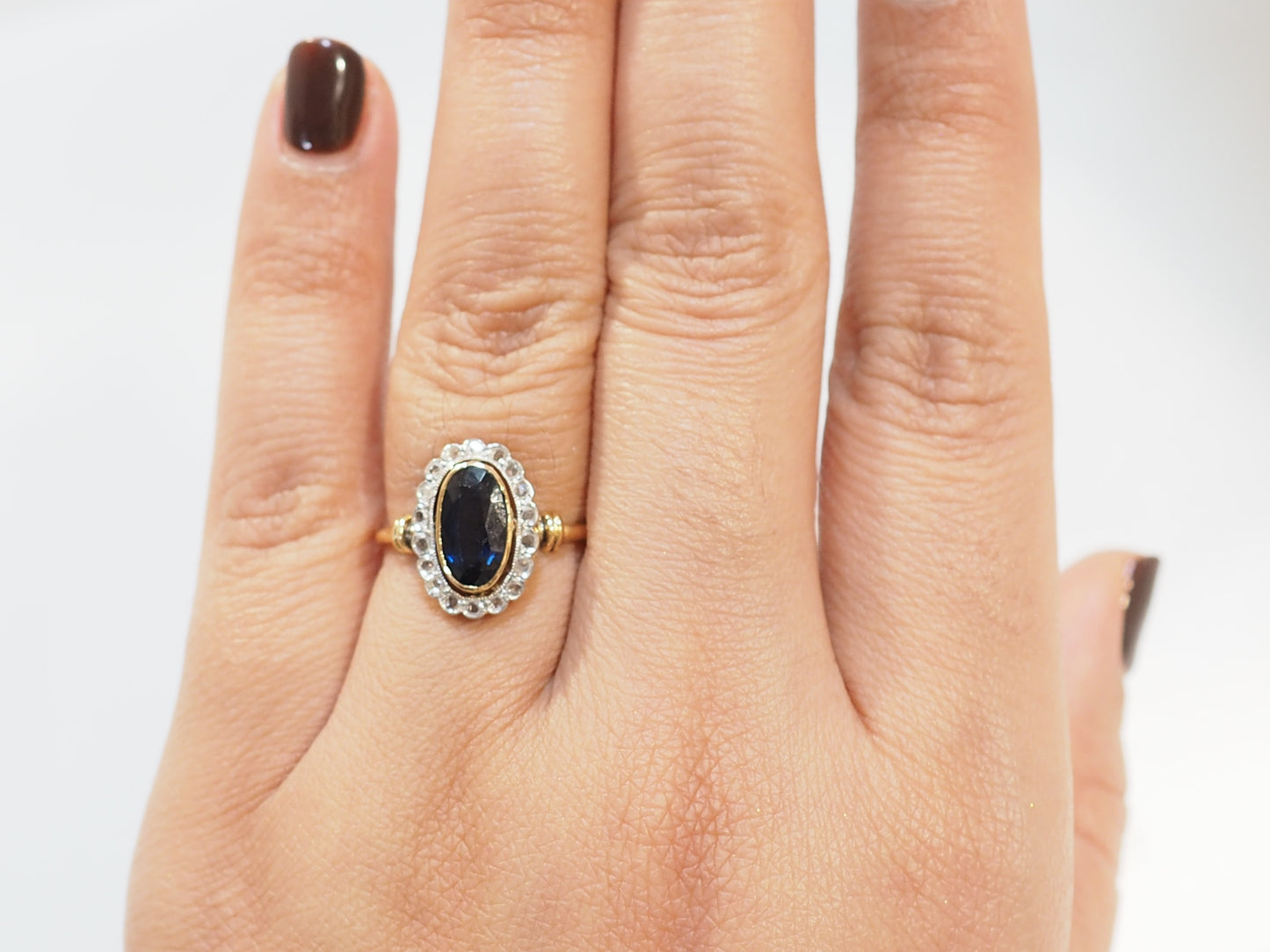 Bague pompadour en or jaune et diamants