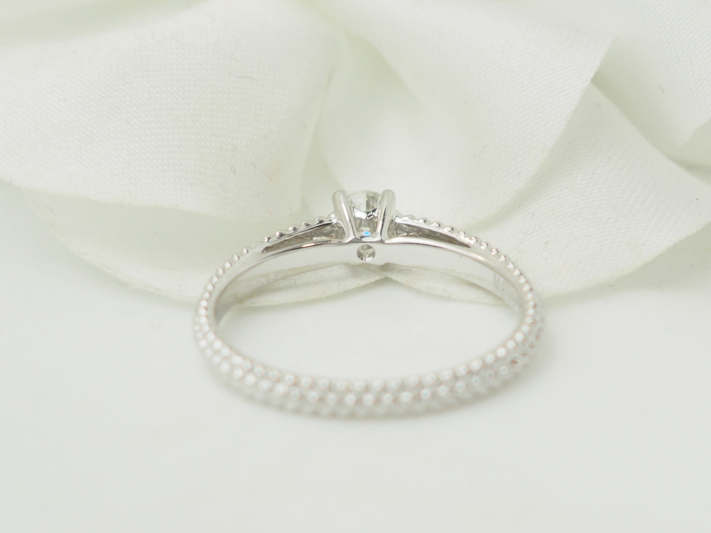 Bague solitaire Mauboussin "Fan du premier jour" en or blanc et diamant